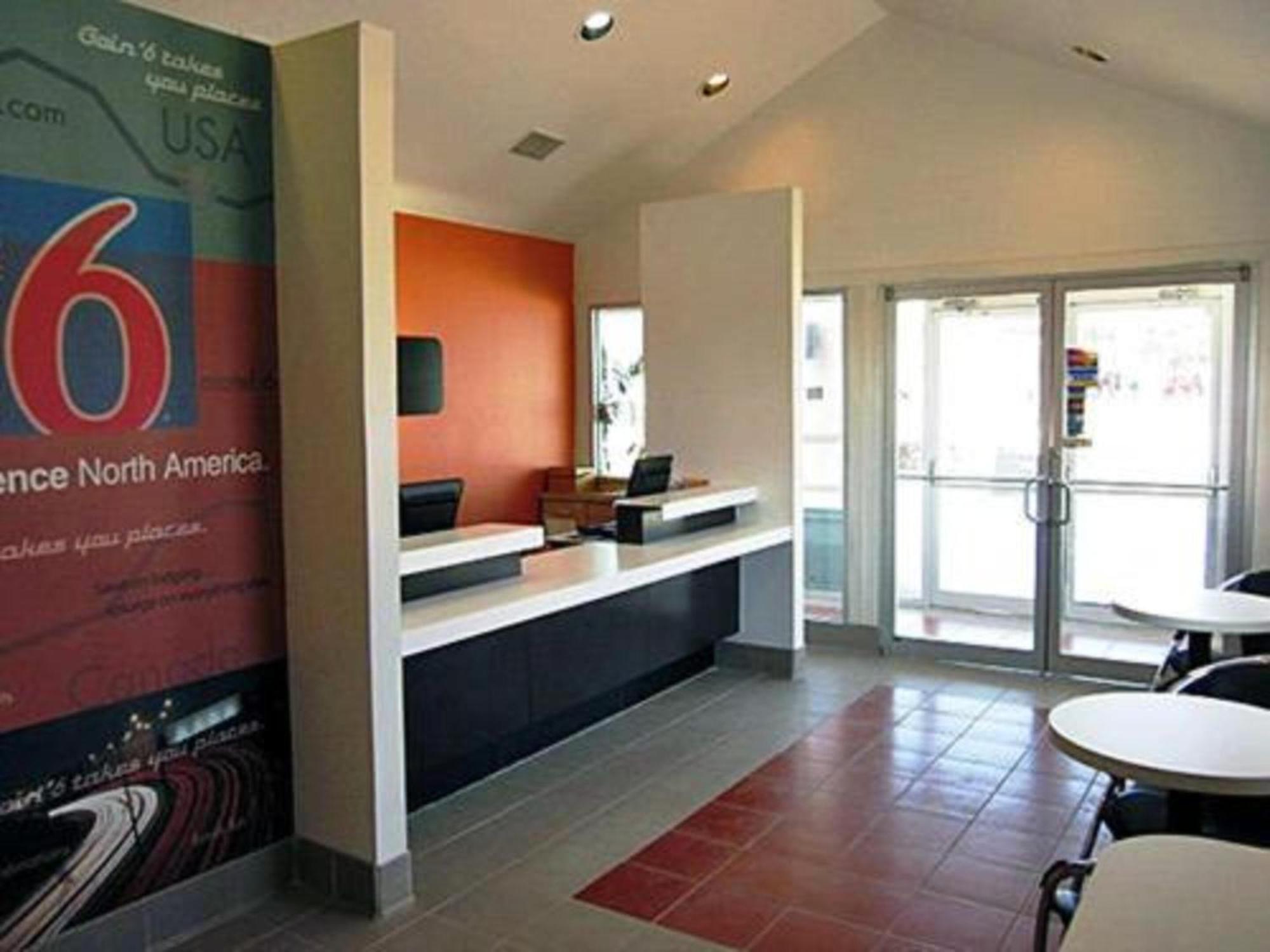 Motel 6 Seguin Tx Buitenkant foto