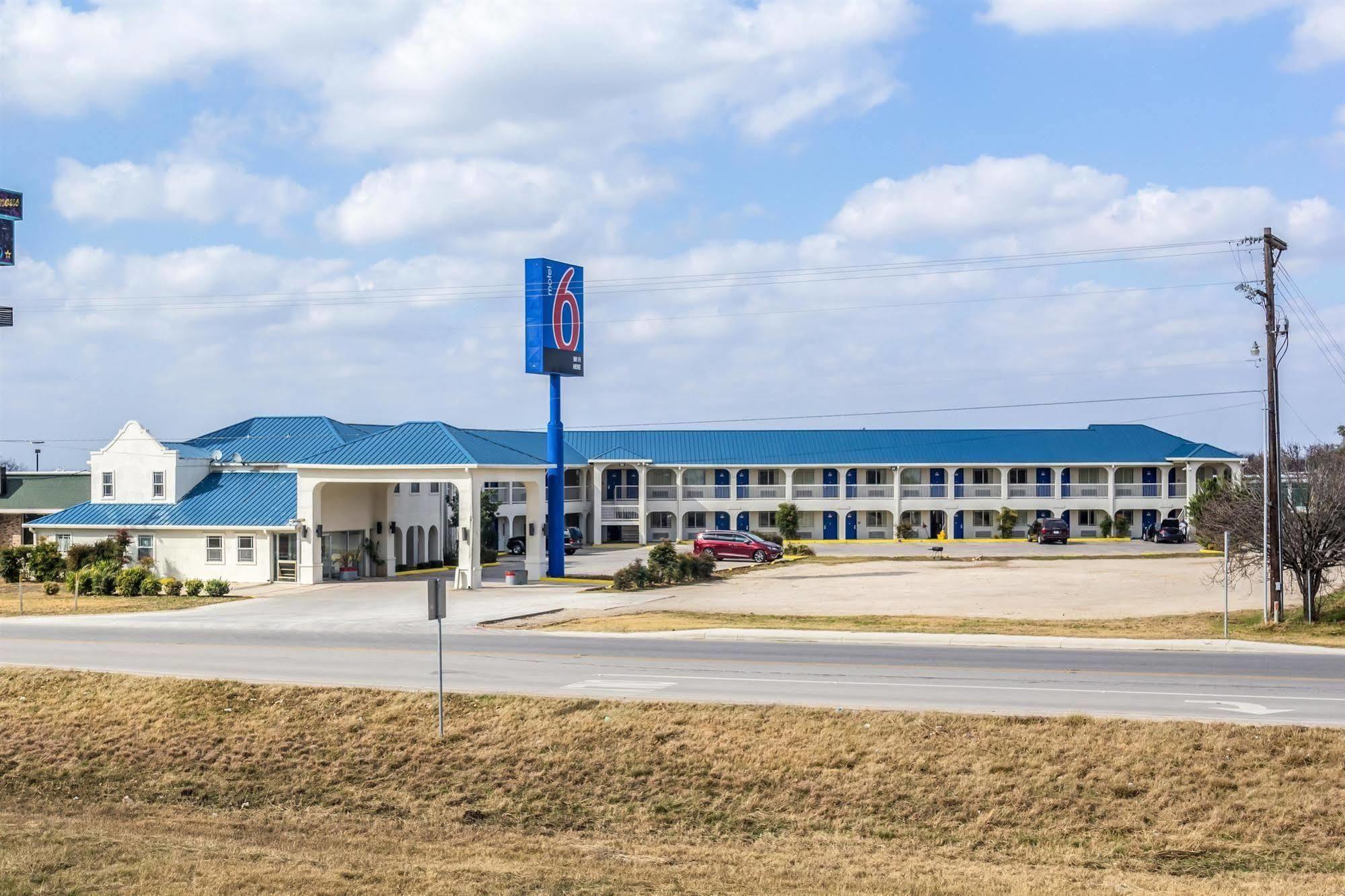 Motel 6 Seguin Tx Buitenkant foto