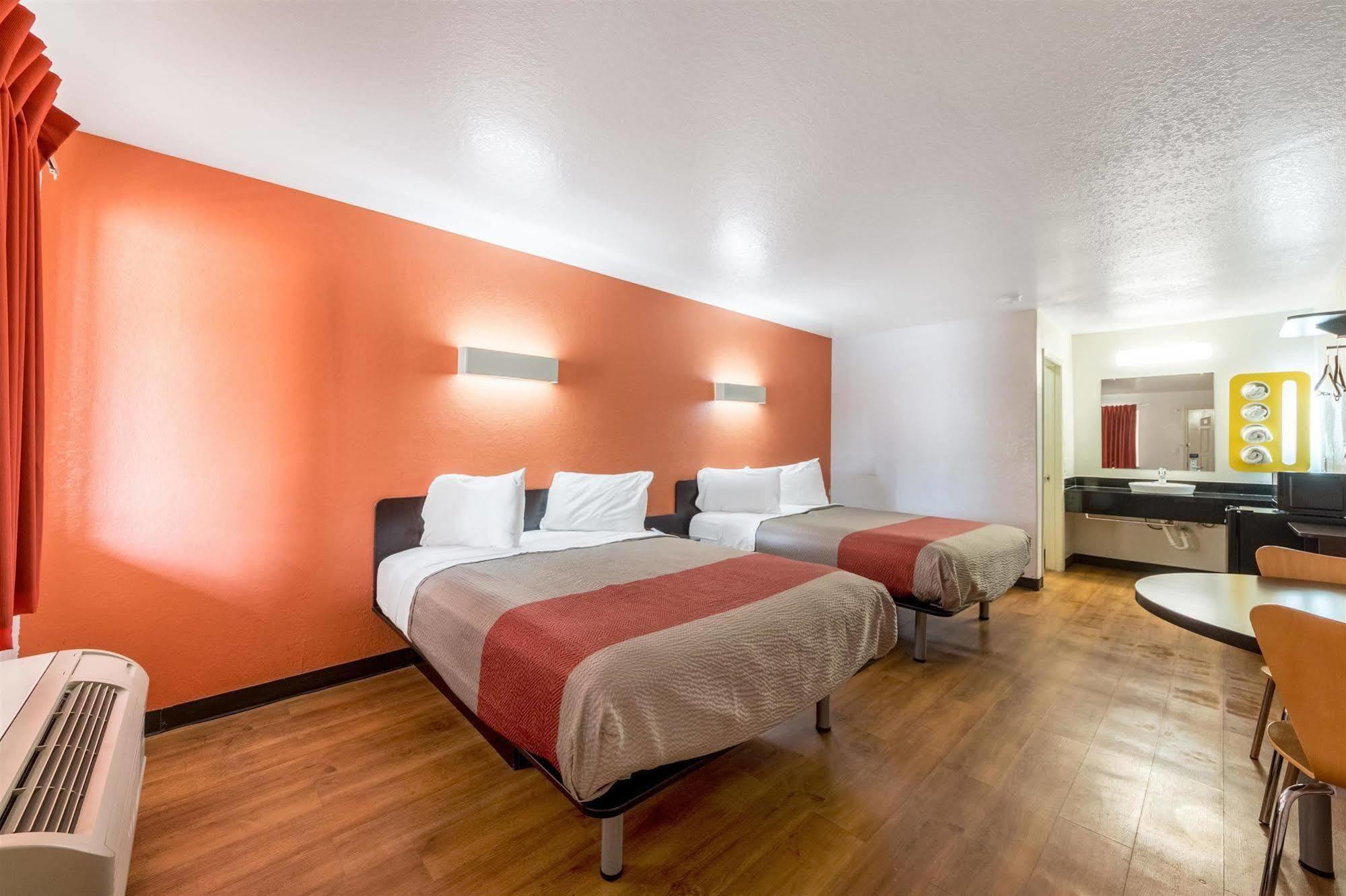 Motel 6 Seguin Tx Buitenkant foto