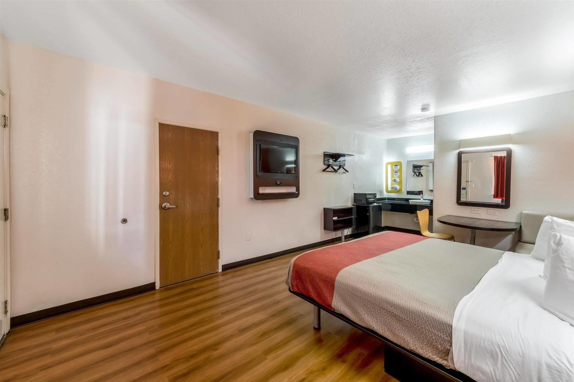Motel 6 Seguin Tx Buitenkant foto