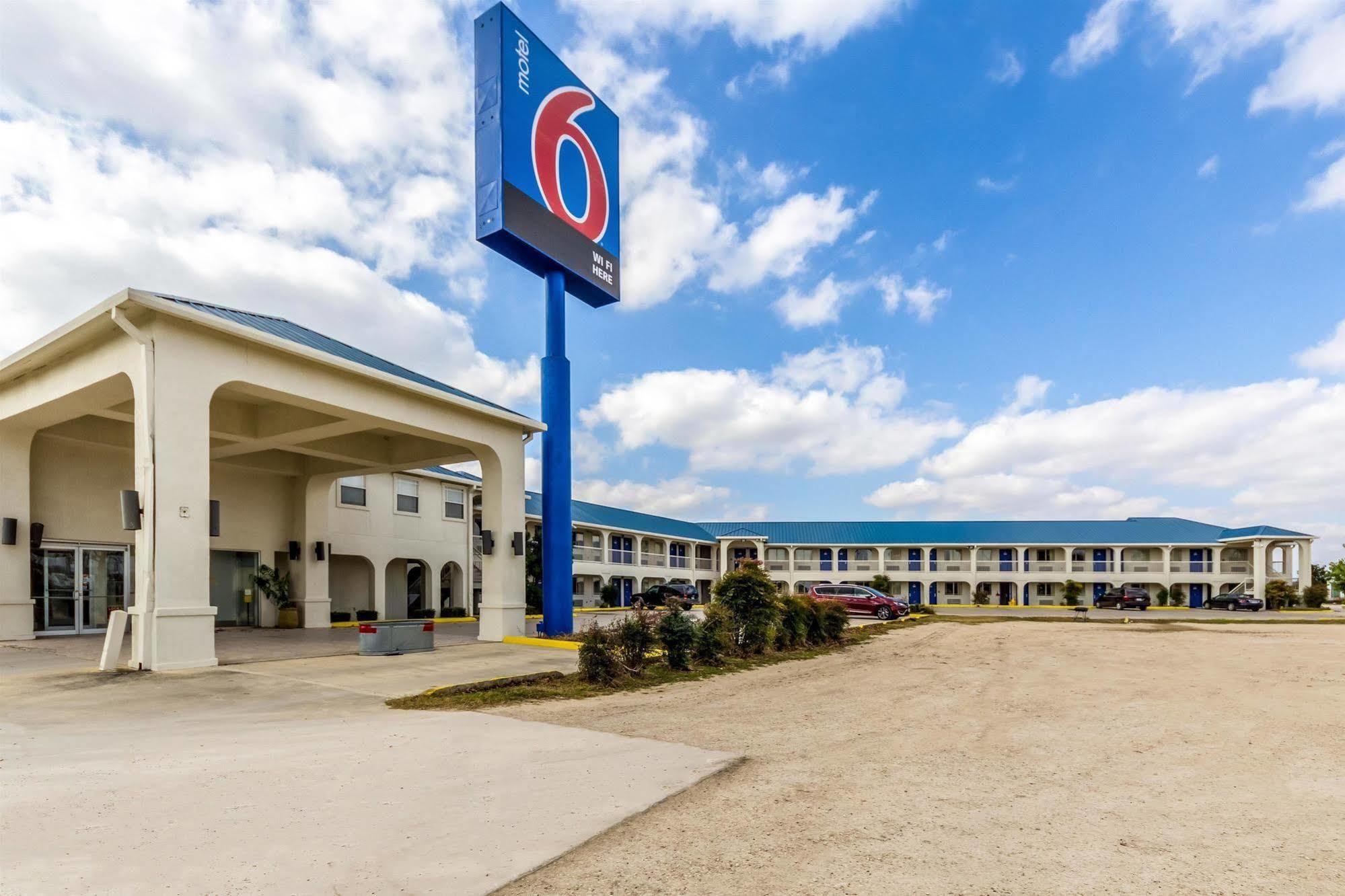 Motel 6 Seguin Tx Buitenkant foto